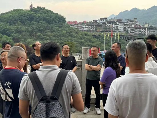 明日举行！贵州茅台年度股东大会有哪些看点？
