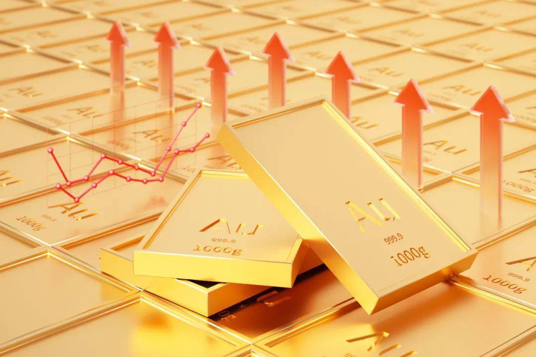 买入泡泡玛特、老铺黄金的冠军基金经理卸任，南方基金利润反超华夏基金成行业第二